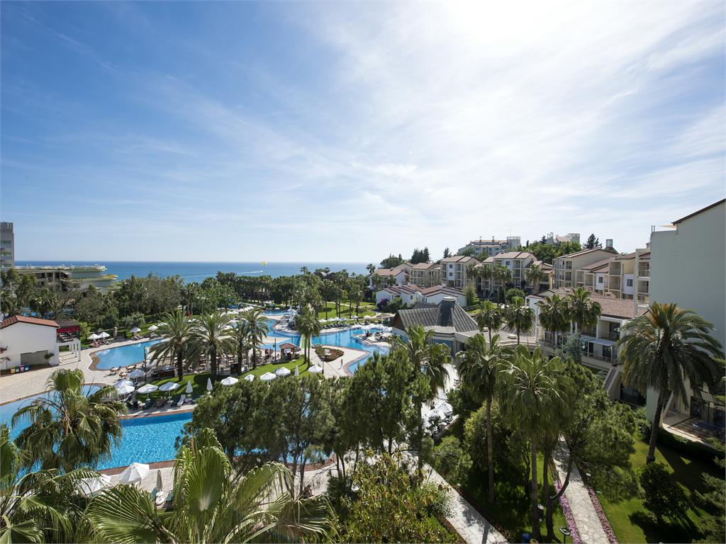 Barut Arum Collection