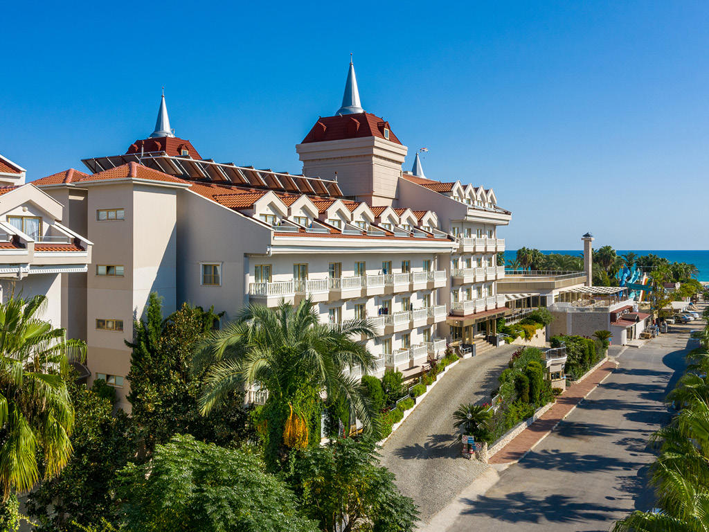 Aydinbey Famous Resort