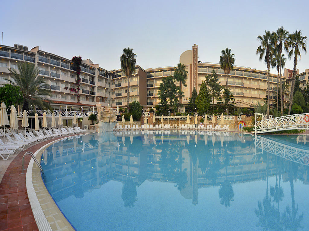 Seaden Corolla Hotel