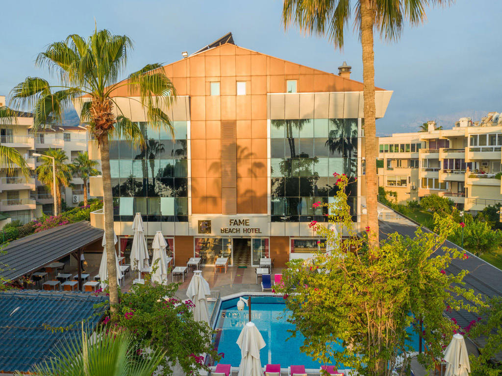 Fame Beach Hotel