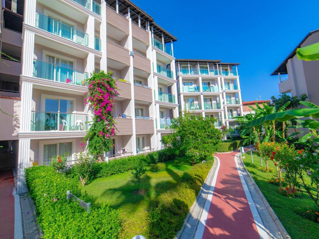 Sealife Buket Resort & Beach