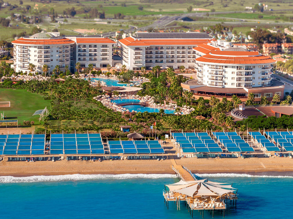 Seaden Sea World Resort & Spa