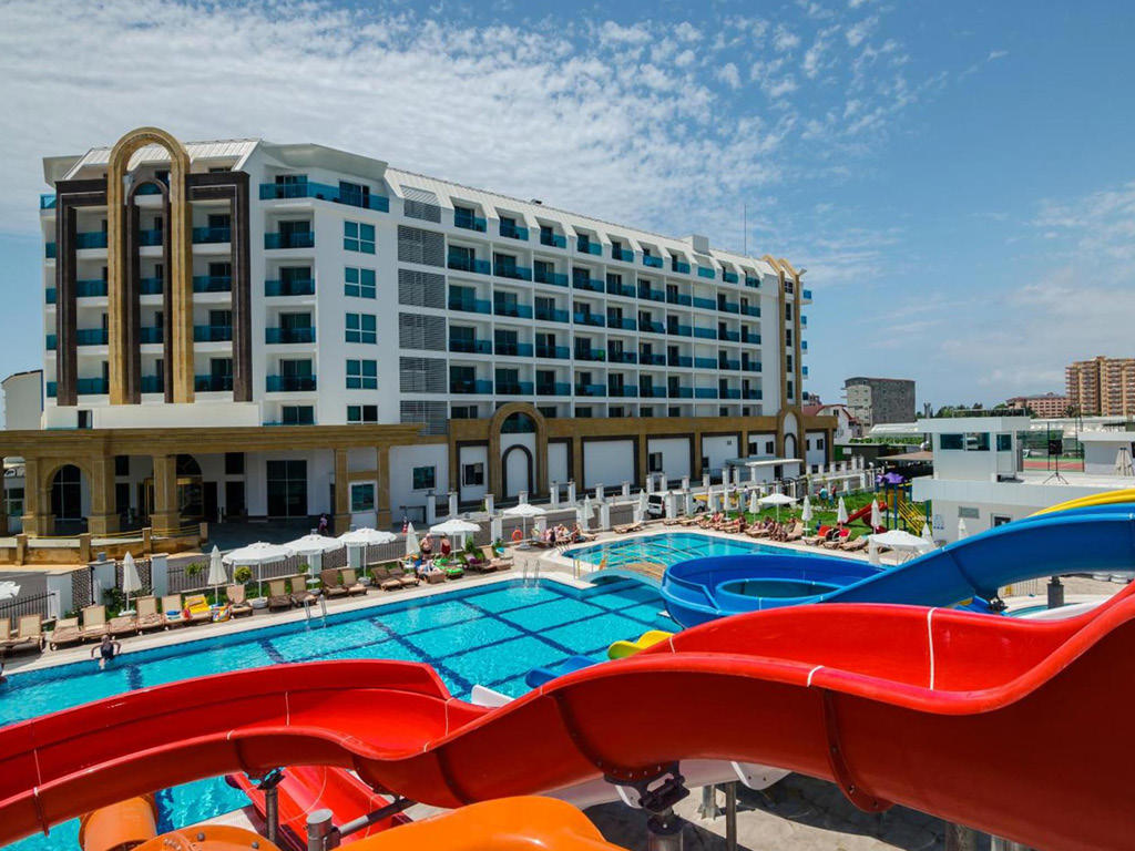 The Lumos Deluxe Resort Hotel & Spa