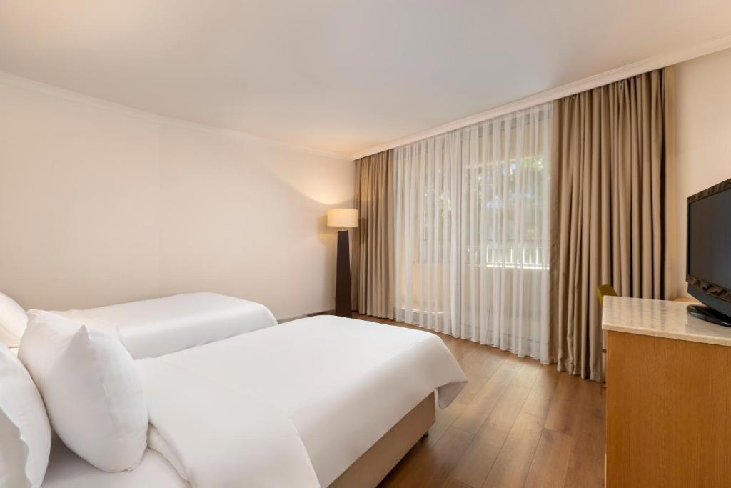 Rixos Park Belek - The Land of Legends Access